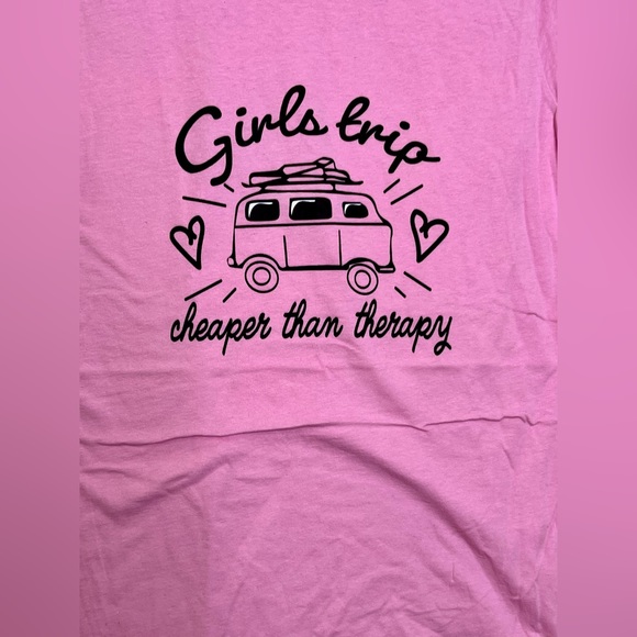 2/$20 ⭐ Pink T Shirt Girls Trip Cheaper Than Therapy Size S - Picture 3 of 4